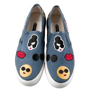 Alice + Olivia Pia Face Slip-on Embroidered Canvas Platform Sneakers 38.5 / 8.5